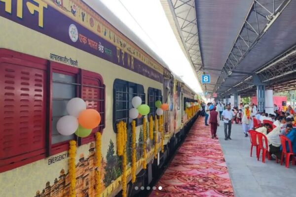 Mukhyamantri_teerthdarshan_yojna